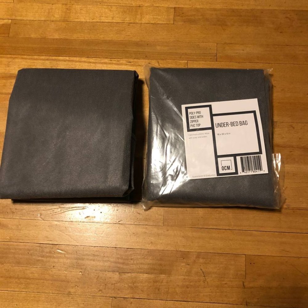 Under-Bed Bags Set of 2 Poly-Pro Side w/Zipper PVC Top Grey New 18 x 30 x 6 in